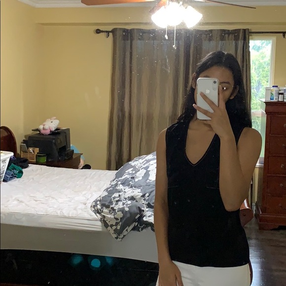 ARITZIA (Babaton) TOP - Picture 3 of 5